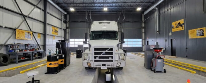 Truck Bay - Oil change
